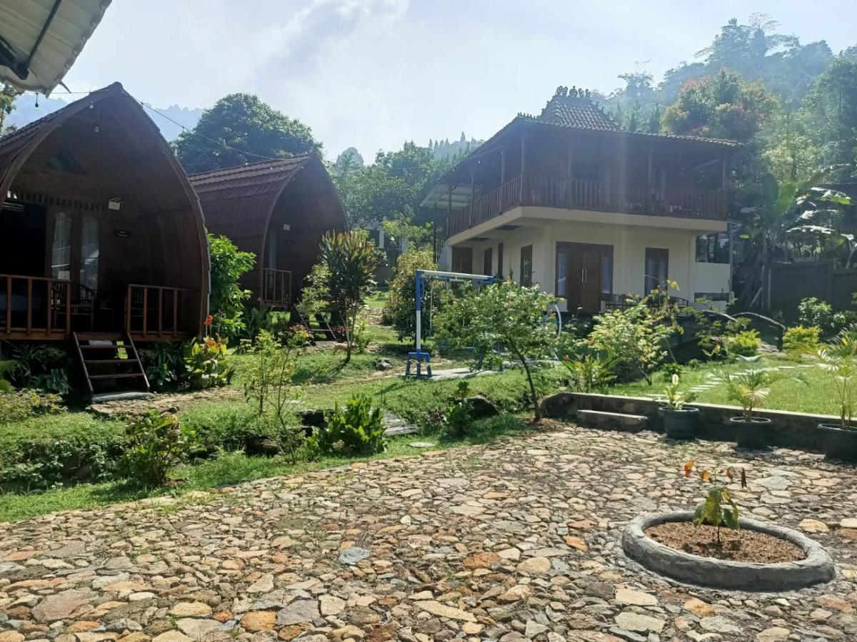 Wooden House Paseban Villa Bogor Kültér fotó